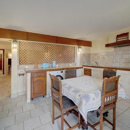 Immogroom- 200m - Pool - Sea View - Parking - Independence Villa *
