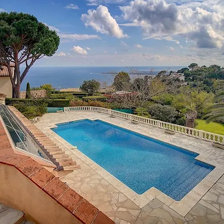 Immogroom- 200m - Pool - Sea View - Parking - Independence Villa *