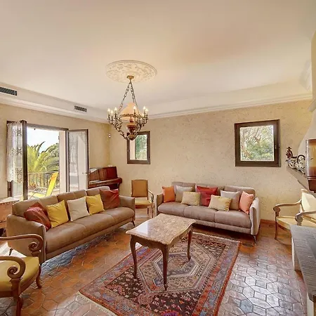 Villa Immogroom- 200m - Pool - Sea View - Parking - Independence